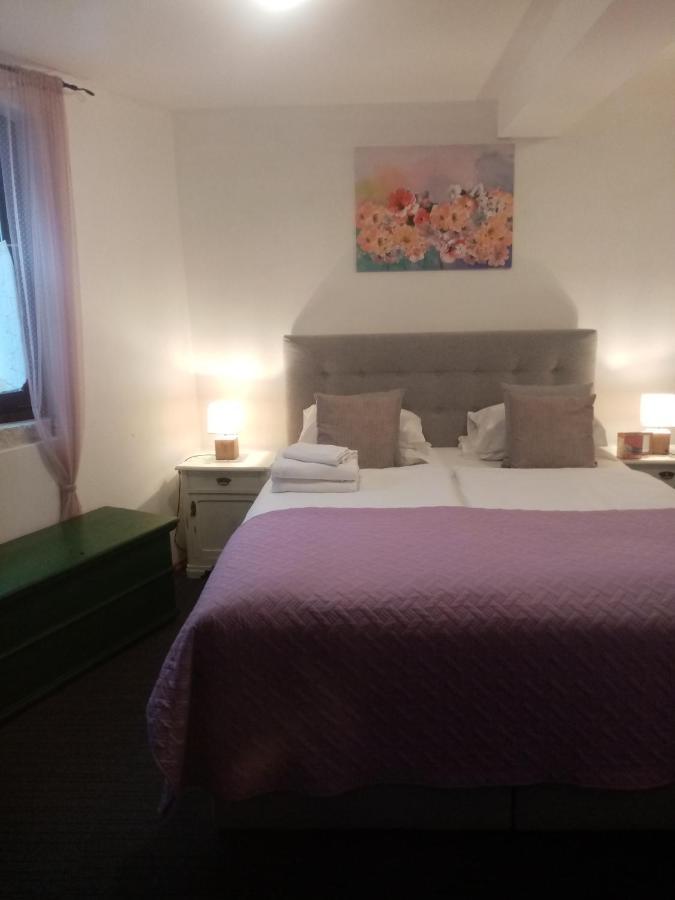 Rooms Serafin Motovun Extérieur photo